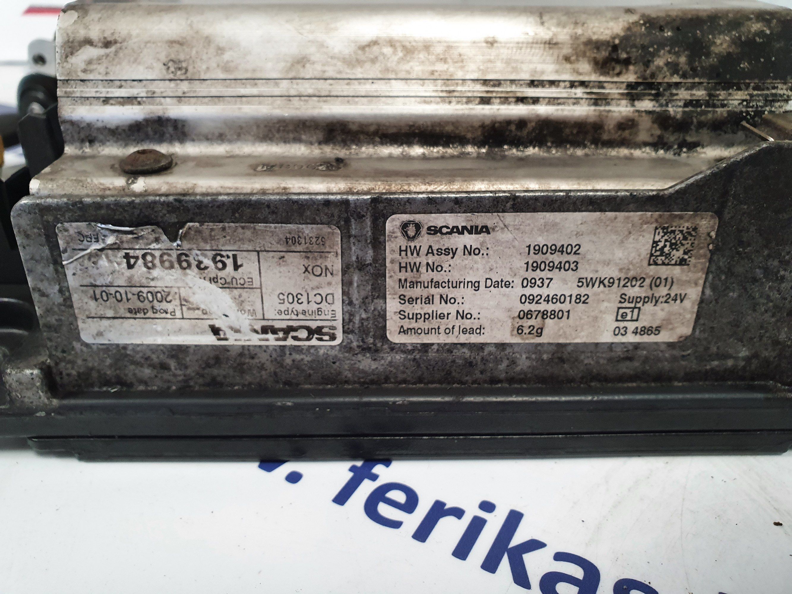 Scania DC13 EURO 5 engine start set: ECU COO7 ignition lock with key