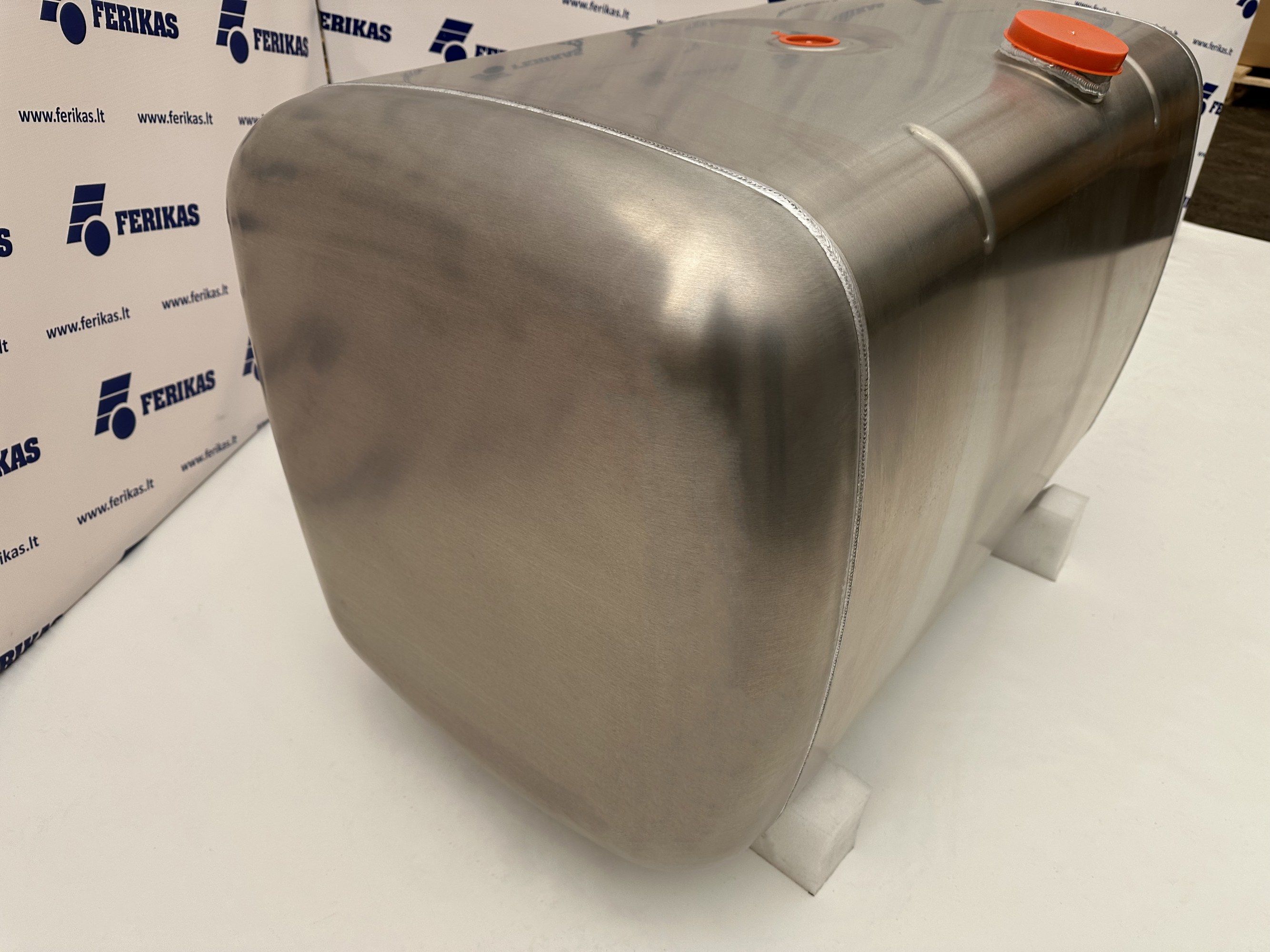 Fuel tank Mercedes Benz 430L 700x650x1100 | UAB 