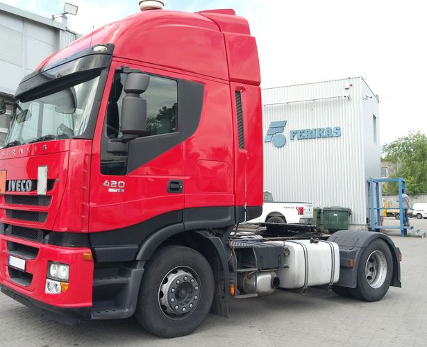 2011 Iveco Stralis 420 EURO5 breaking for parts