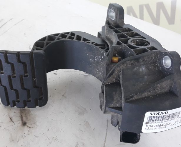 Volvo FH4 acceleration pedal 82849300