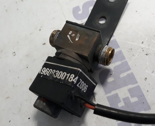 MB Actros MP4 air conditioning shutoff valve