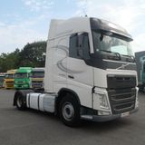 2014 Volvo FH16 EURO6 breaking for parts