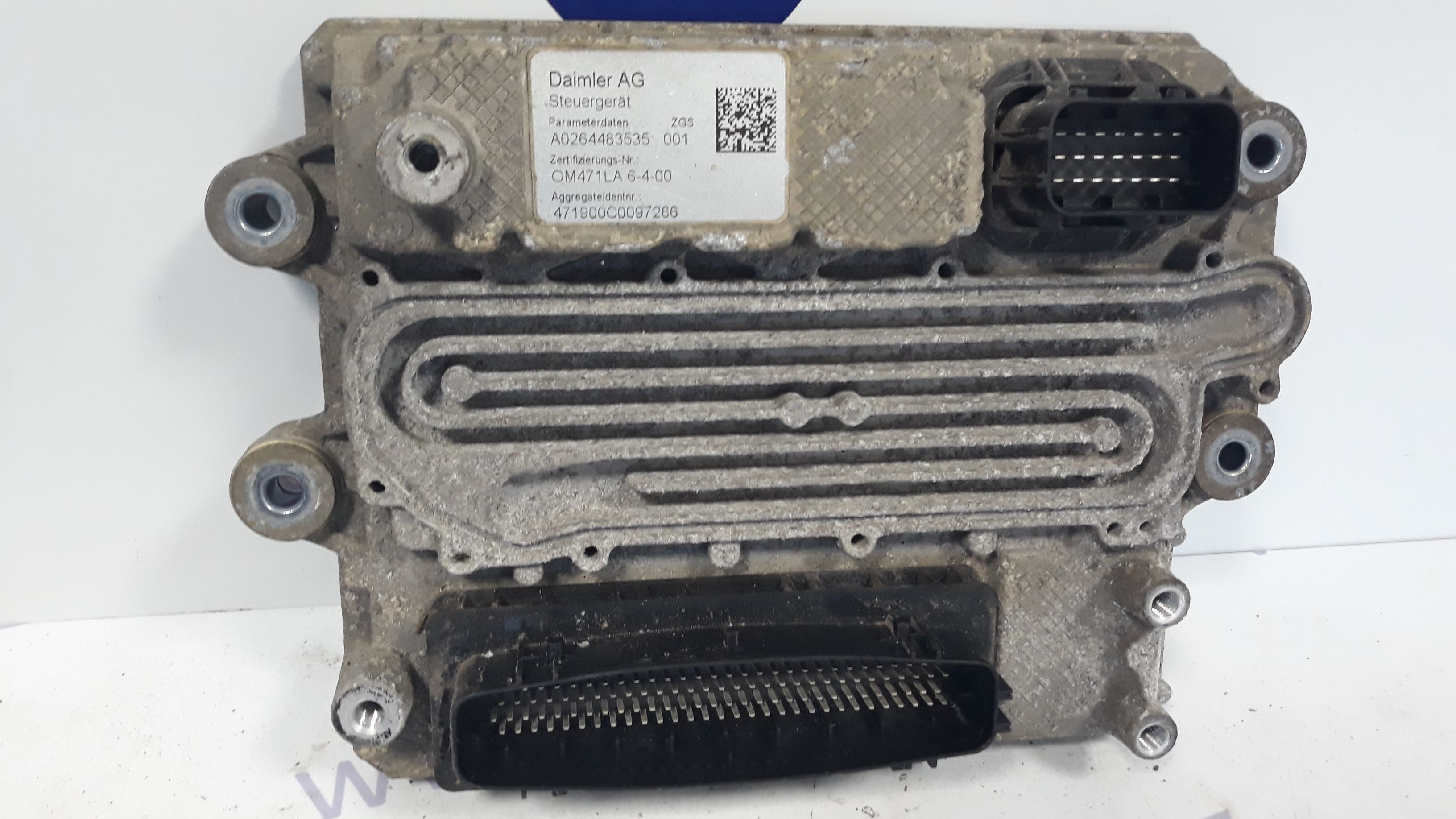 Mercedes Benz MB Actros MP4 engine control unit MCM2 Mercedes Benz MB Actros MP4 engine control unit MCM2